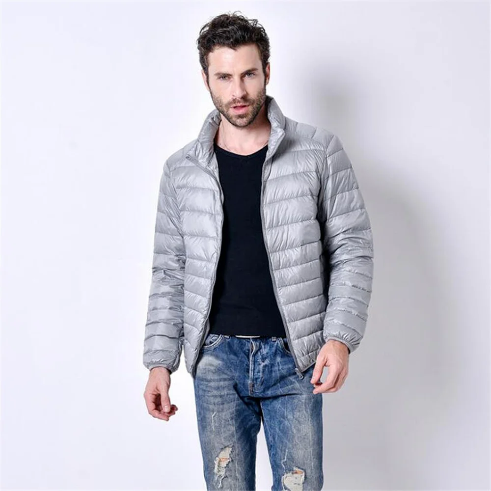 Covrlge Men Winter Jacket Ultra Light 90% White Duck Down Lightly Carry Casual Portable Winter Coat Male Down Parkas MWY003