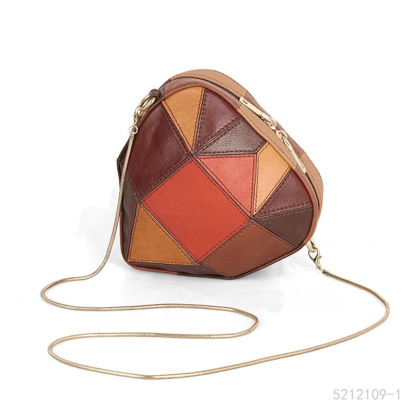 Сумка на цепочке с сердечками Love Женская Модный милый мессенджер через плечо из