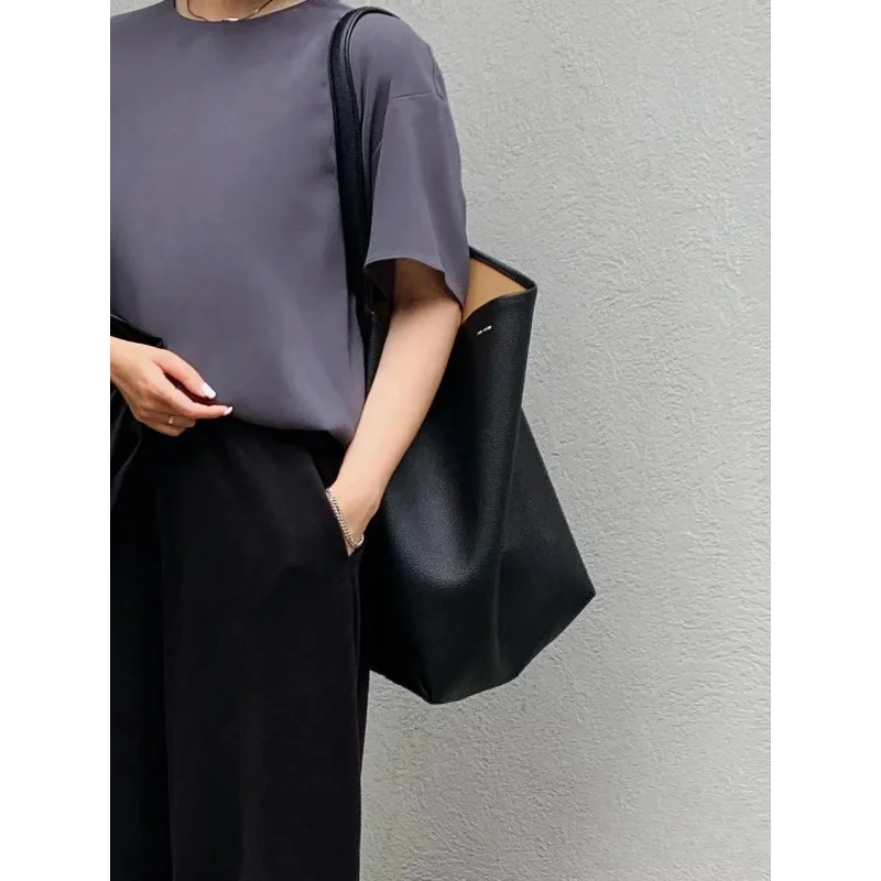Casual Soft Skin Tote Large-capacity Bucket Bag Advanced Sense Niche Ladies Casual Commuter Portable Shoulder Bag 2023 Summer
