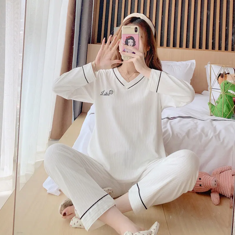 Pyjama Sets of Women 2 Pieces Elegant V-neck New Women's Pajamas Set Embroidered Summer Women's Clothing Free Shipping Pullover