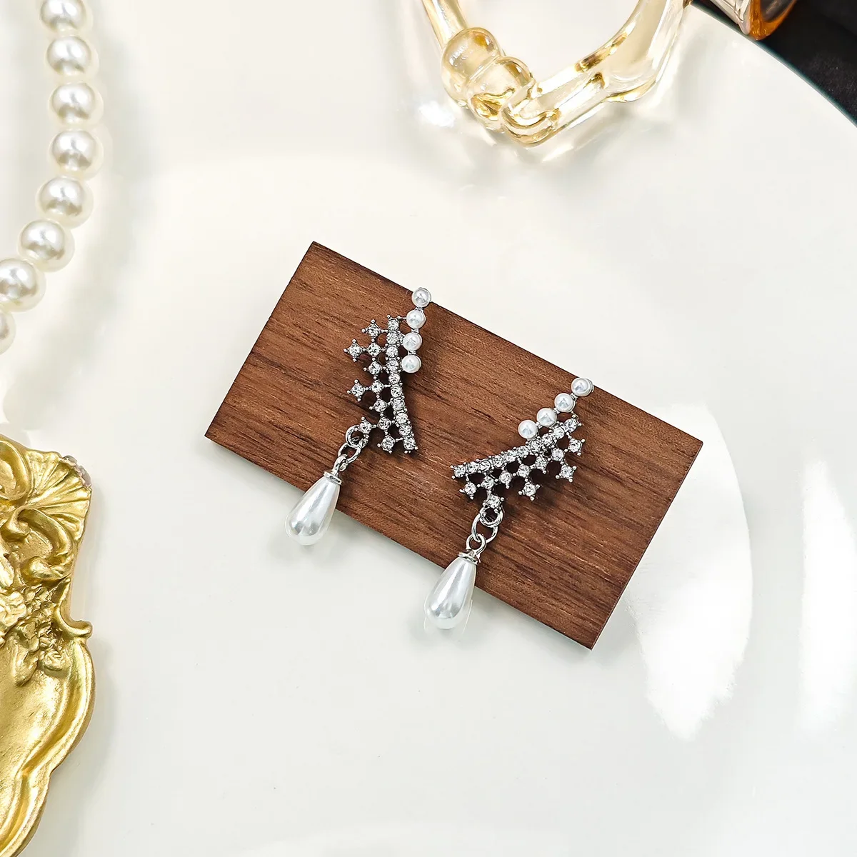 Геометрические серьги с жемчугом в форме капли воды женские серебряные