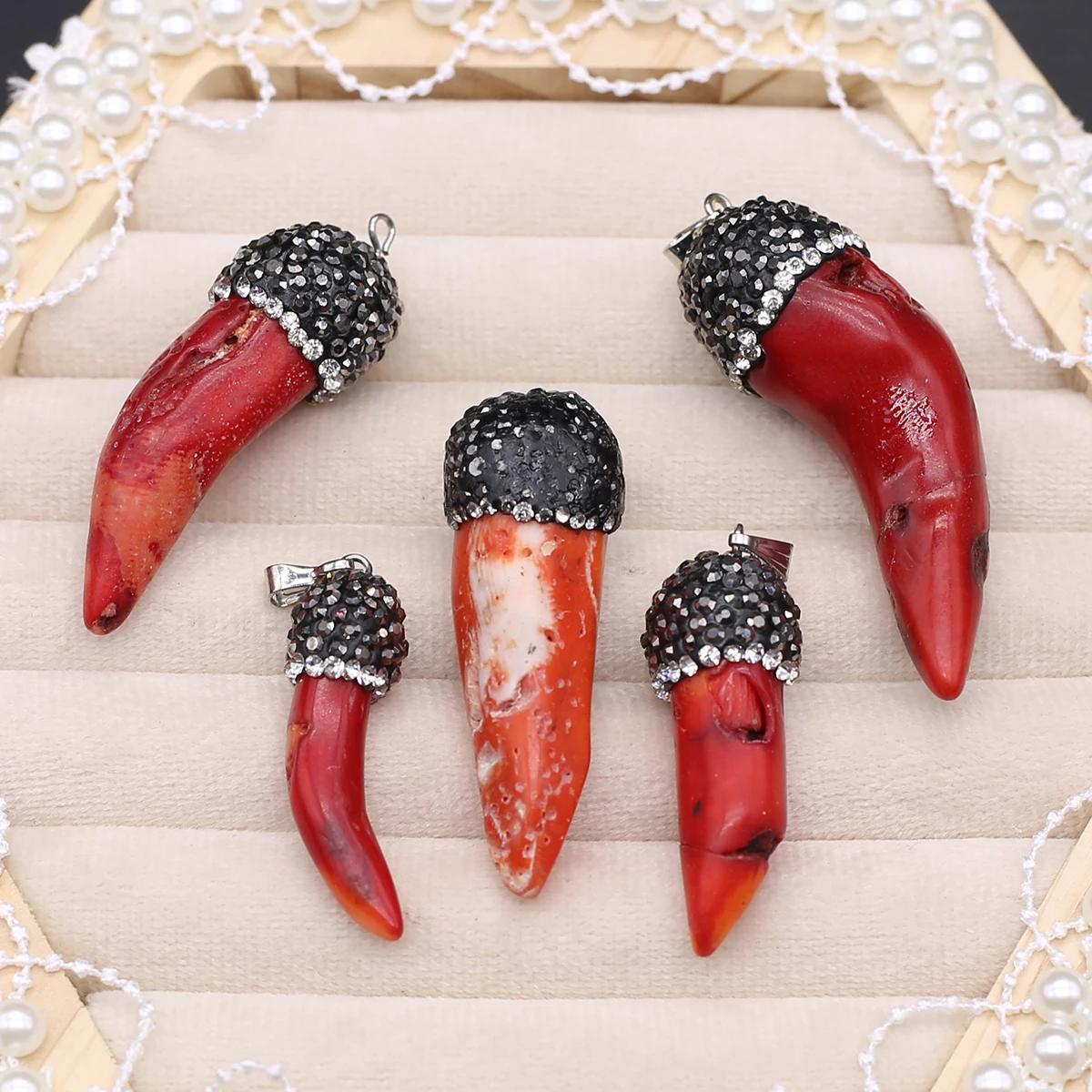 

1pcs Natural Sea Bamboo Red Coral Irregular Chilli Exquisite Pendant for Women Men DIY Jewelry Making Necklace Accessory Random