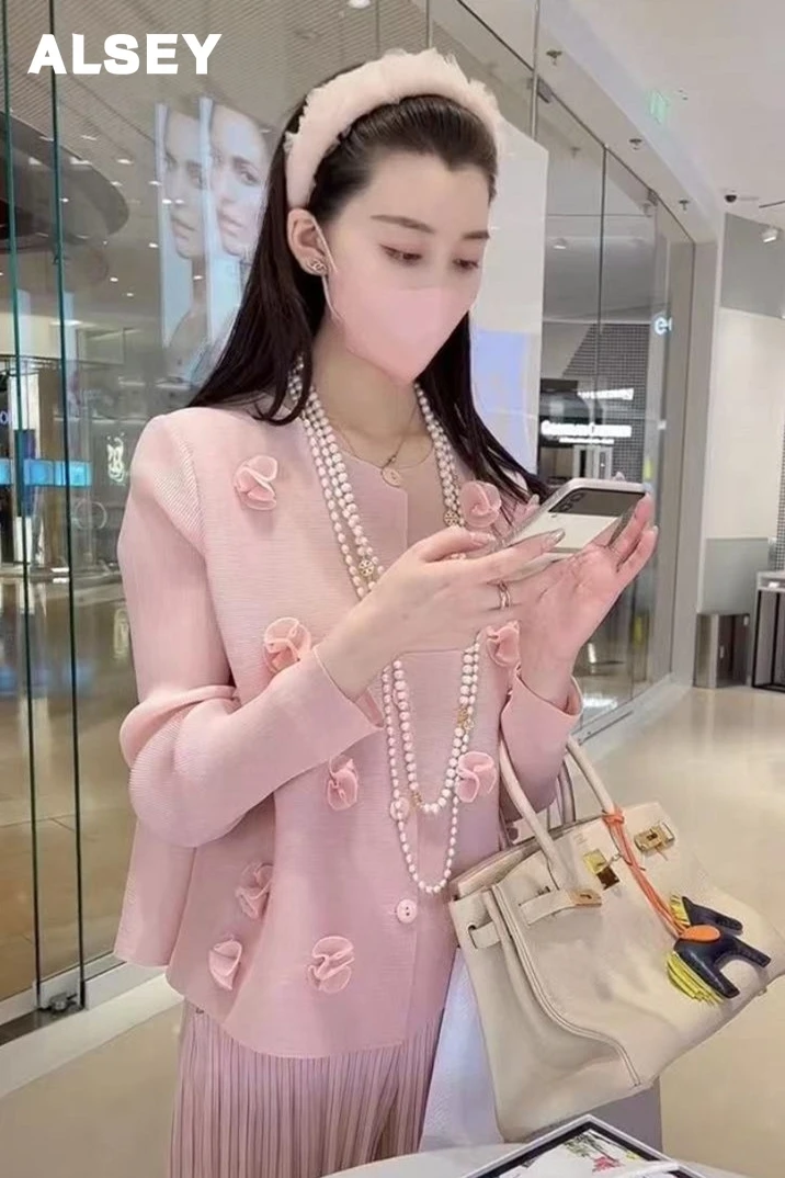 

ALSEY Miyake Pleated Top FloralTop Women Design Sense of Versatile Long-sleeved Shirt Thin Thin Cardigan Women's T-shirt 2023NEW