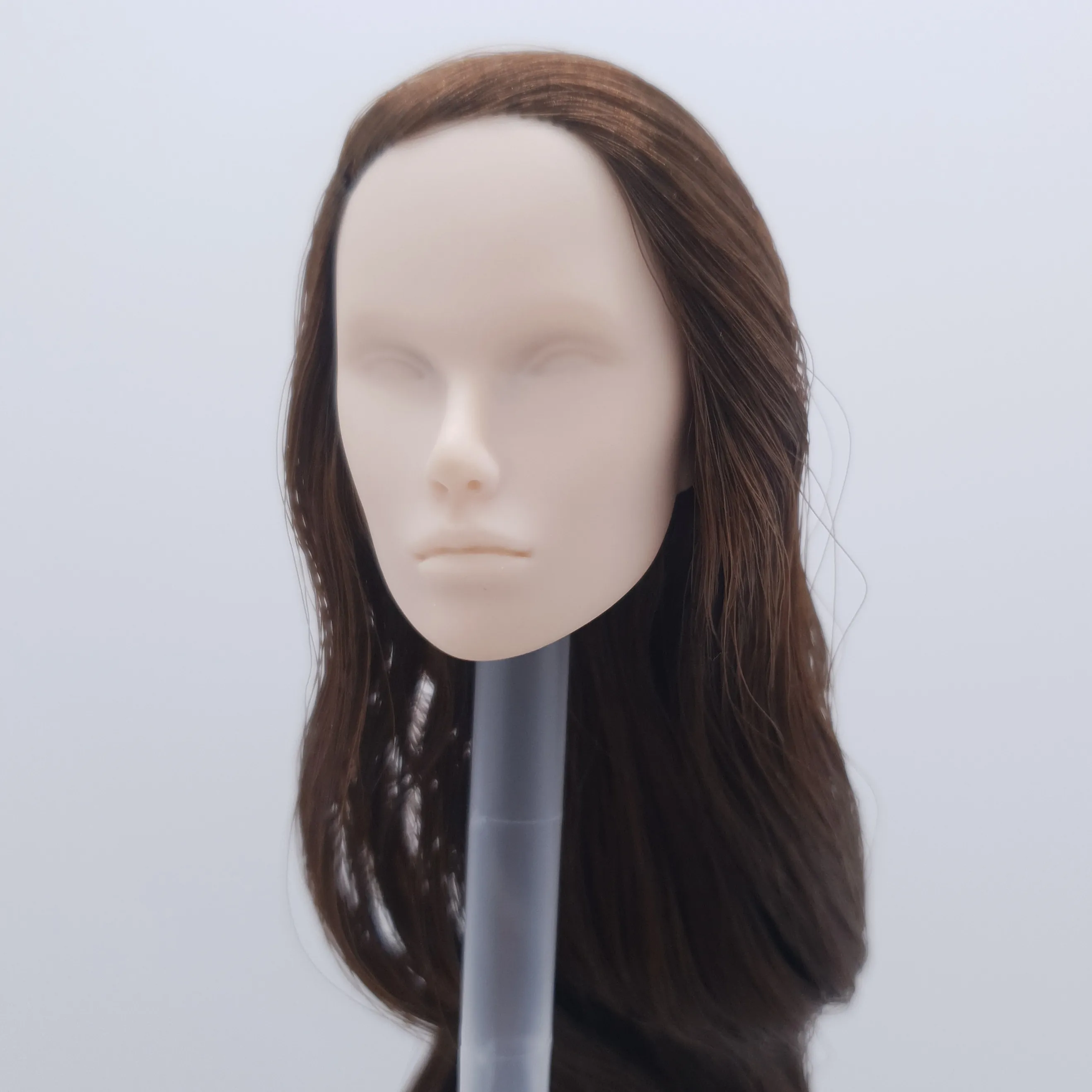 

Модная инфузионная Кукольная голова Королевский цвет Nu.face Dasha крем Dkin с коричневыми волосами