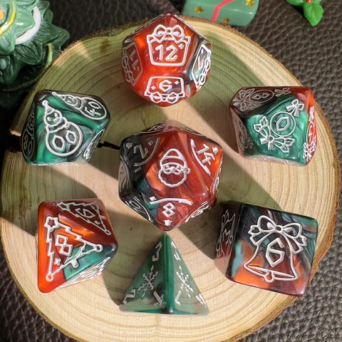 Набор кубиков T&G dice 7 шт. белые