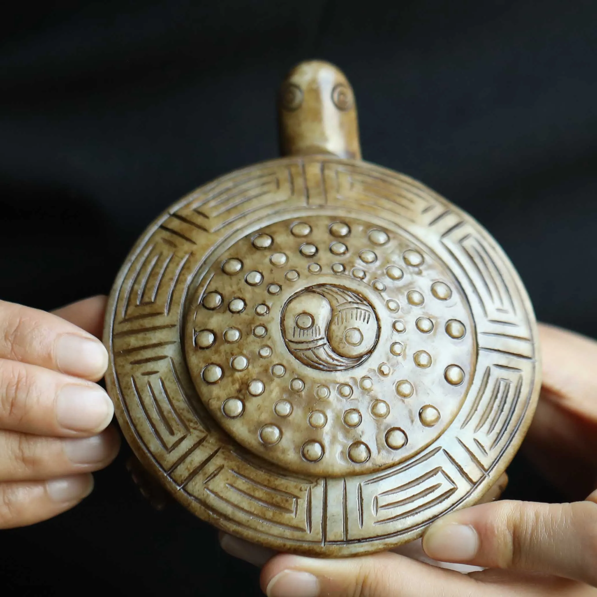 

Old China Natural Jade Hand Carved statue dragon tortoise brush washer a1