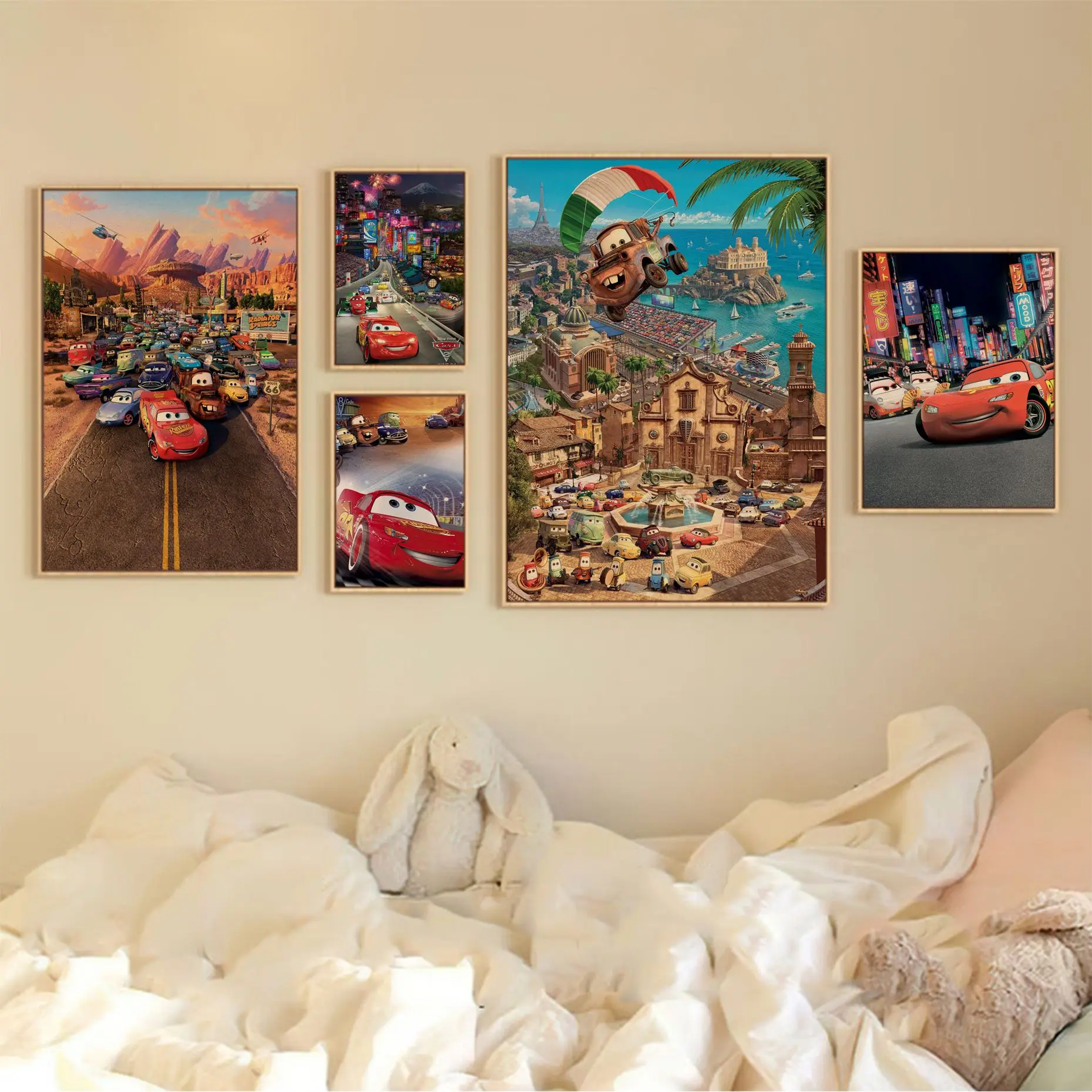

Disney Pixar Cars Classic Anime Poster Kraft Paper Prints and Posters Vintage decorative painting