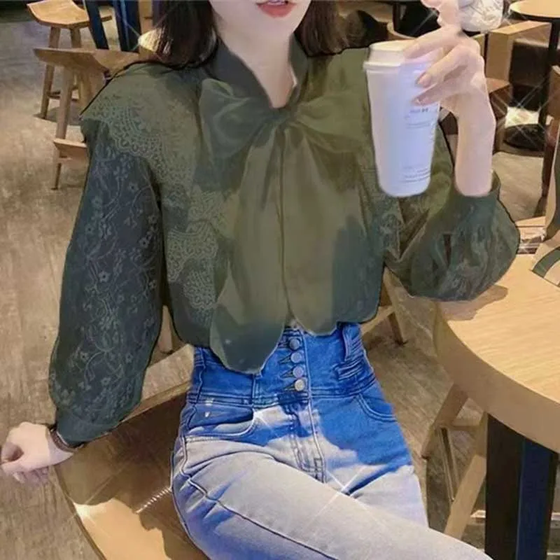 Женская блузка с V-образным вырезом кружевной свободный топ бантом и оборками в