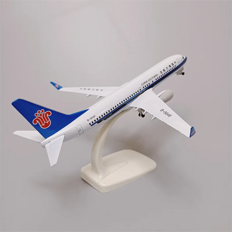 Модель самолета из металлического сплава, 20 см, авиакомпании China South Airlines, модель самолета Боинг 737 B737, модель самолета под давлением, модель самолета и колеса
