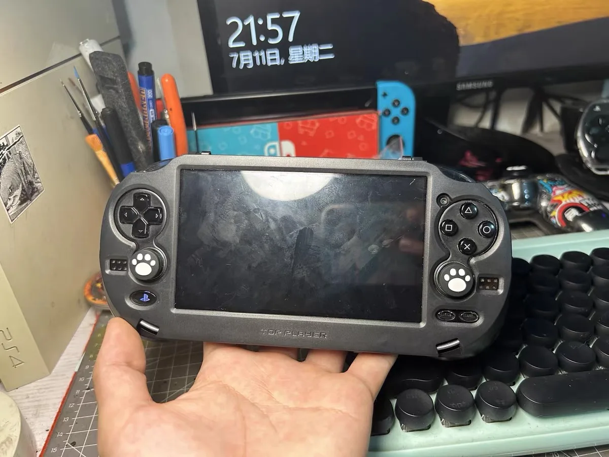 Защитный чехол для контроллера Sony PS Vita 1000