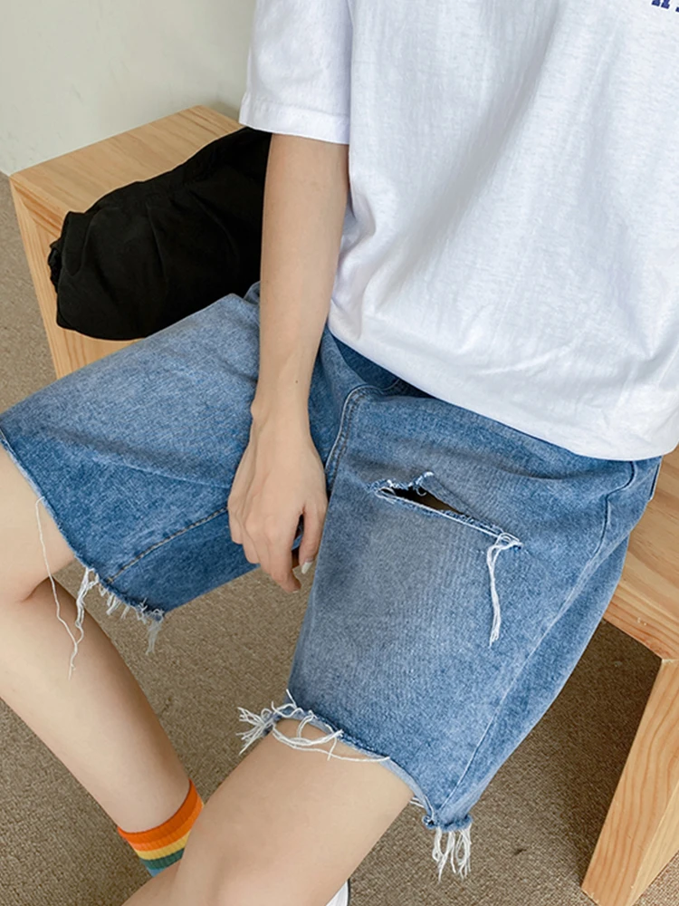 New Spring Summer Women High Waist Hole Frayed Blue Denim Shorts Streetwear Female Wide Leg Button Raw Hem Jeans Shorts