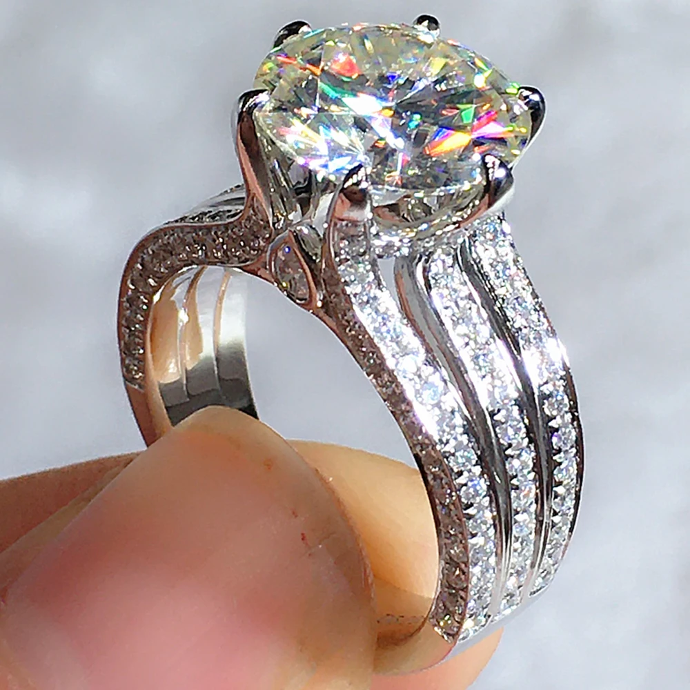 

Huitan Luxury AAA Cubic Zirconia Women Rings Fashion Engagement Proposal Rings for Girlfriend Anniversary Gift Eternity Jewelry