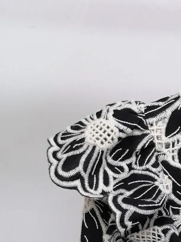 

Women Ruffled Flower Embroidery Puff Sleeve Dress