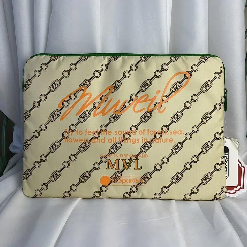 Lesportsacs женская сумка с мультяшным принтом 24*33*1 5 см ручная для общественных