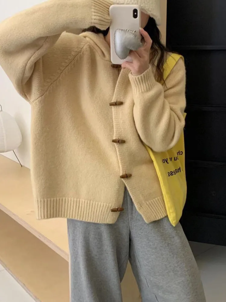 UCXQ винтажный свитер куртка в корейском стиле оливковая деревянная пряжка
