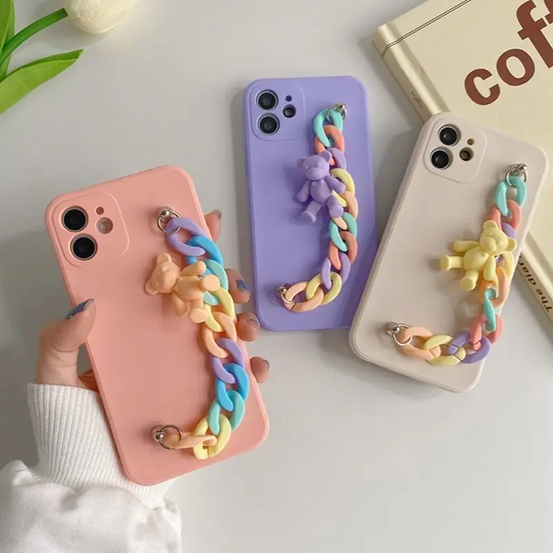 

luxury Fashion Bear Bracelet Phone for iPhone 11 12 13 Pro Max XS Max XR Airbag for Apple 6S 7 8 Plus 13 12 Mini Drop Case