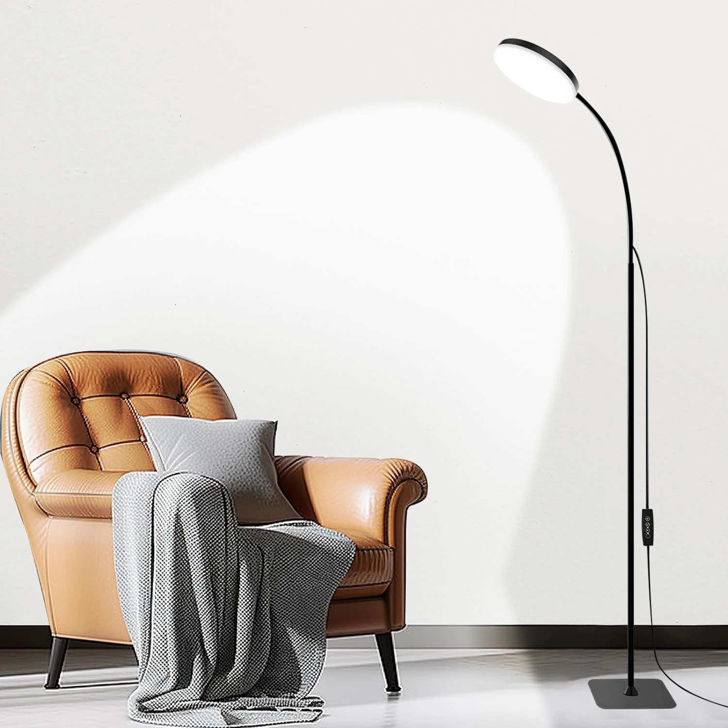 Лампа напольная с регулируемой яркостью и цветовой температурой 3000-6000K