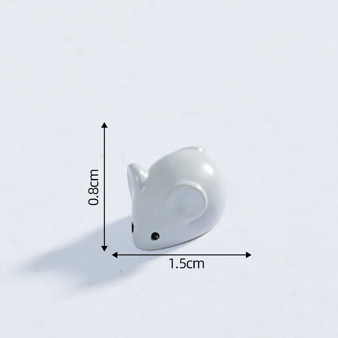 

Набор из 100 фигурок животных из смолы