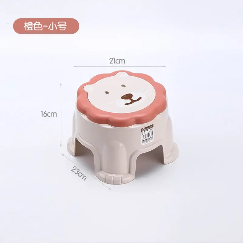 Противоскользящий стул с героями мультфильмов утолщенный детский маленький