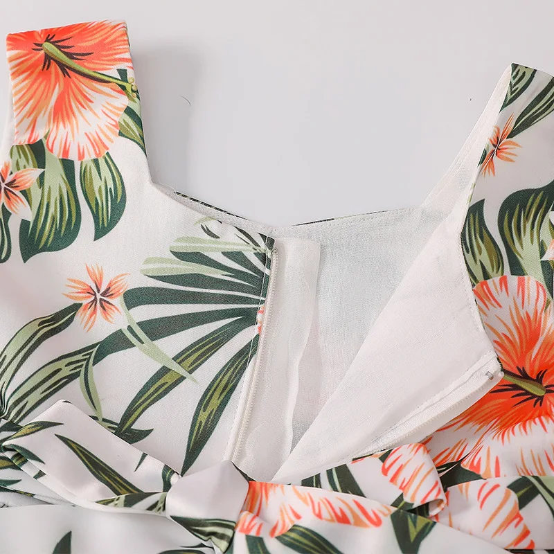 Детское летнее платье без рукавов с цветочным принтом