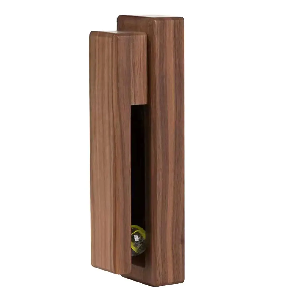 

Деревянные крючки для стен