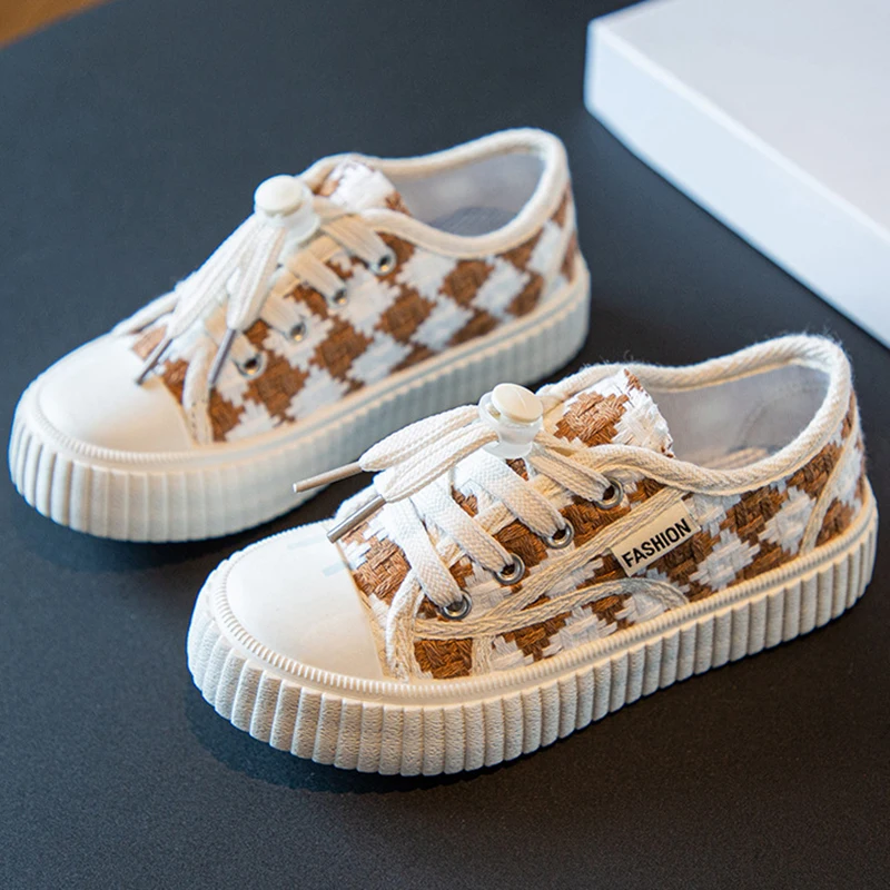

Spring And Autumn New Soft Bottom Casual Plaid Color Blocking Lace Up Breathable Running Casual Canvas Shoes