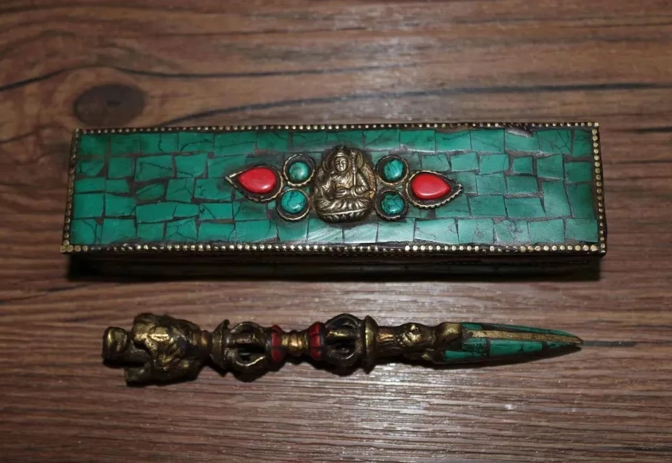 

Chinese Antique Tibetan Buddhist gemstones Vajra Town House Evil