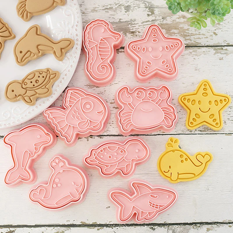 

Cookie Cutter Mold Confectionery Run Kingdom Desserts Cutting Stamps for Baking Pastry Cookie Tools Type Kitchen Accessories