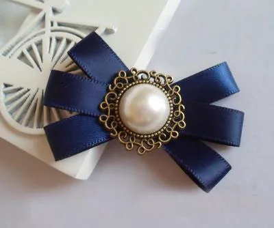 

Real Hot Sale Ribbon Broches Juego De Tronos Korean Handmade Retro Brooch Beauties Bow Badge Small Tie Collar Flower