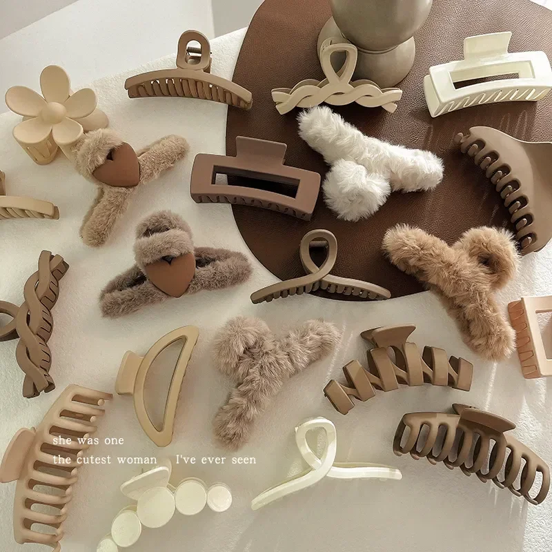 

2023 New Plush Grab Clip Women's Fall/Winter Large Hair Clip Bow Hair Grab Hair Accessories Hair Clips for Women Claw Clip