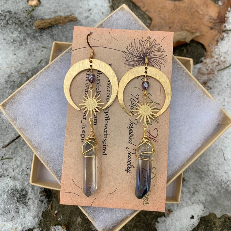 

Halo Quartz Earrings, Golden Sun and Moon, Irregular Crystal Earrings, Fashion Lady Party Bohemian Goddess Jewelry Gifts