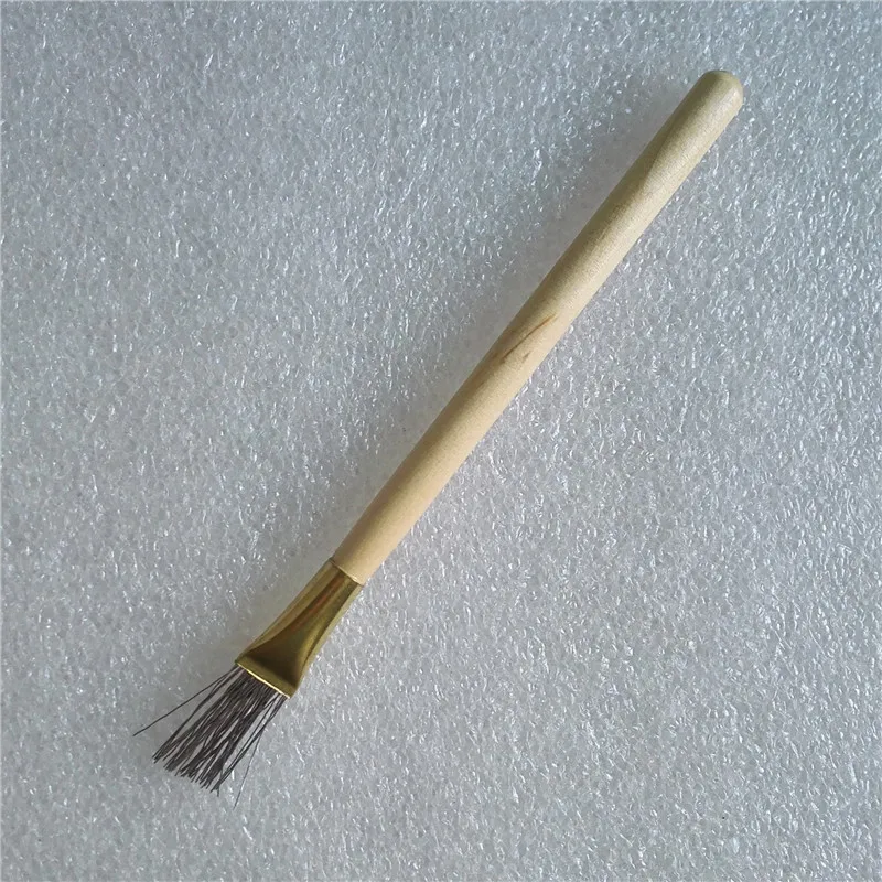 Кисть из толстой/тонкой железной проволоки с деревянной ручкой 2 шт