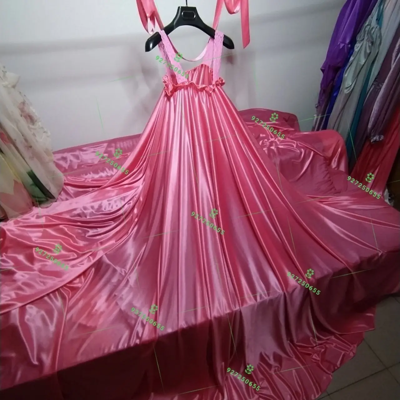 Блестящее Сексуальное Женское Атласное Платье макси с поясом без рукавов