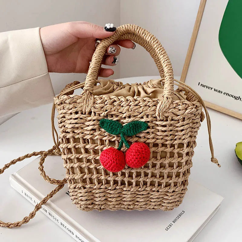 Handbags With Pendant Straw Bags For Women 2022 Summer New Fashion Ladies Shopping Handmade Woven Crossbody Bag Lady Beach Bags