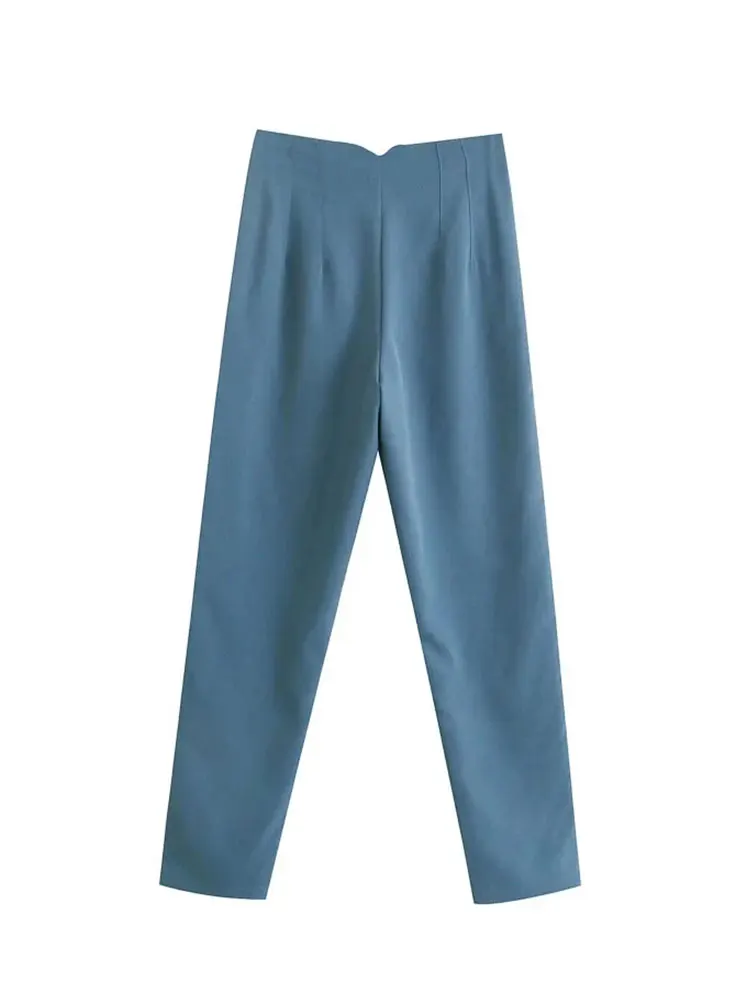 Рисунок 4 - Брюки женские с завышенной талией