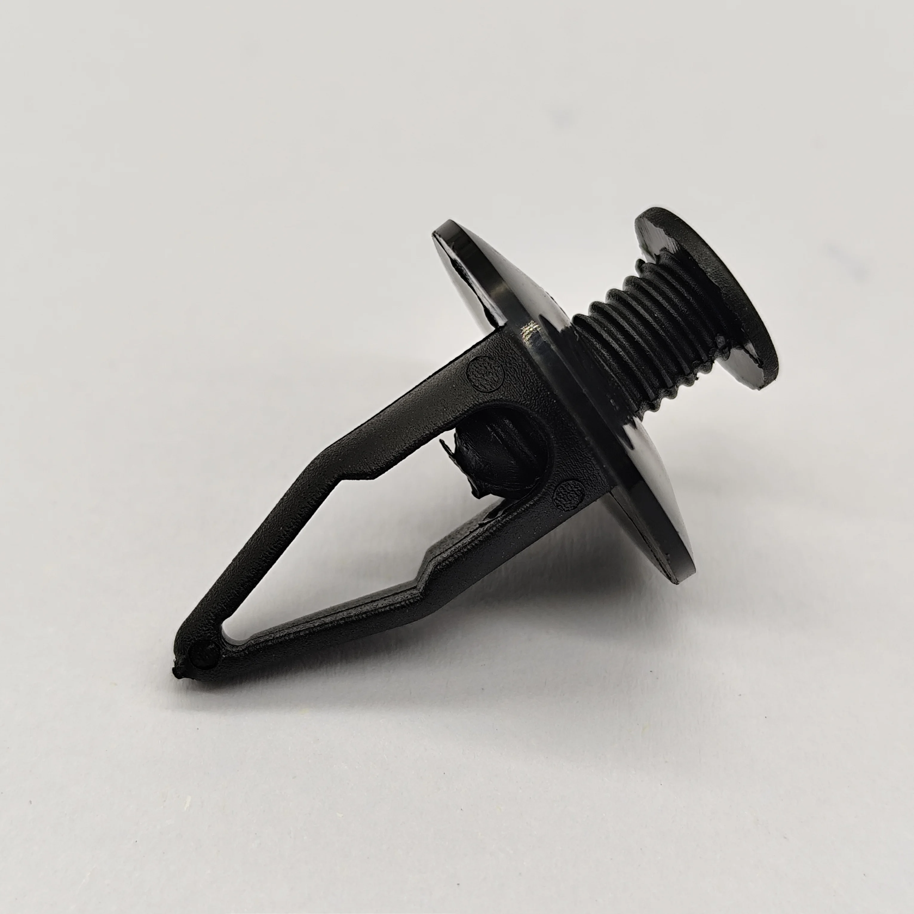 Внутренний фиксатор винтового крыла для Toyota Honda Ford Nissan NA01-56145 01553-03201 .MNA01-56145 63844-01A00