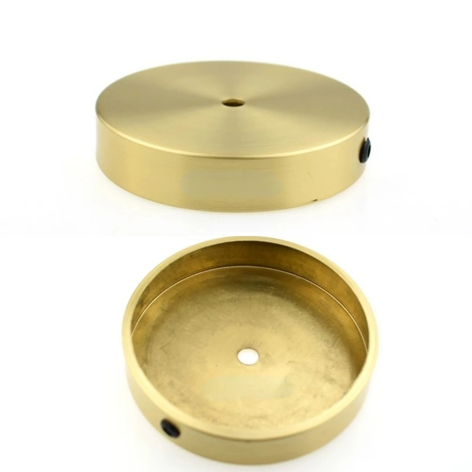 

Медная настольная лампа с латунным основанием