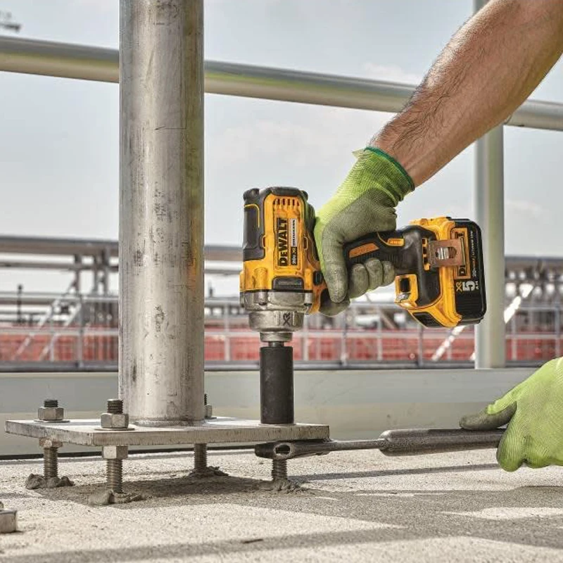 DEWALT 18V Electric Impact Wrench 447N.m Brushless Wrench Rechargeable 1/2 inch For Car Tires Cordless Dewalt Power Tool 5