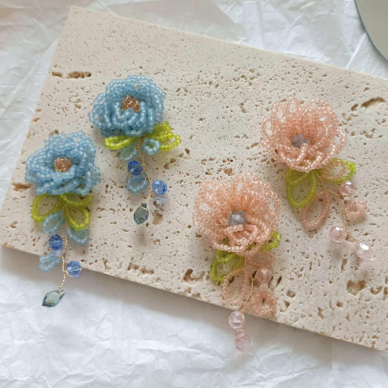 

Rose Flower Water Drop Tassel Earring for Women Pink Blue Glass Bead Summer Holiday Handmade Korean Cute Romantic Dating Jewelry