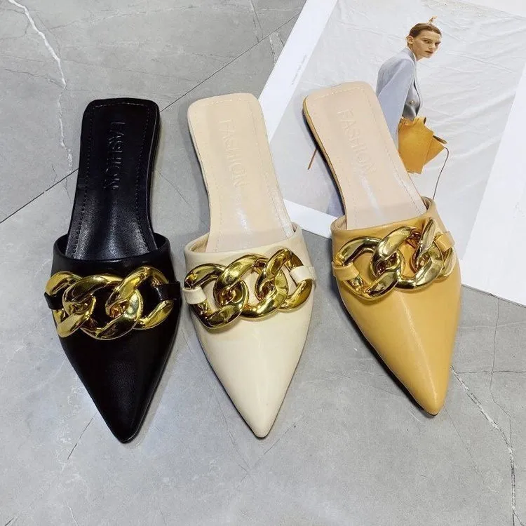 

Female Shoes Rubber Slippers Luxury Slides Rivet Pointed Toe Low 2022 Designer Flat Hoof Heels Spring Metal Decoration PU Fabric