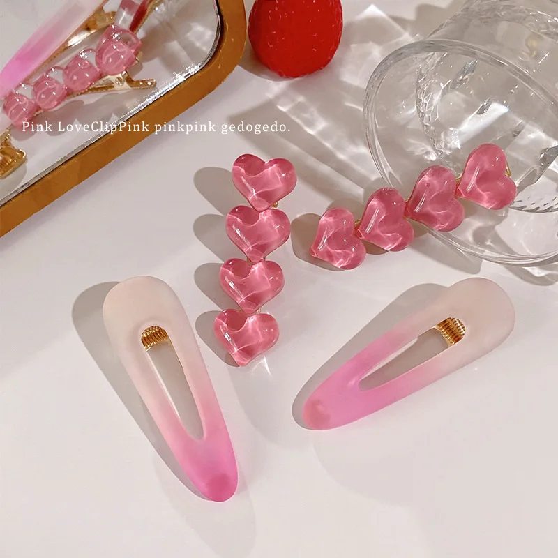 

Pink Gradient Love Hairpin Korean Temperament Cute Side Bangs Clip Duckbill Clip Girl Heart Hair Accessories Headdress for Girls