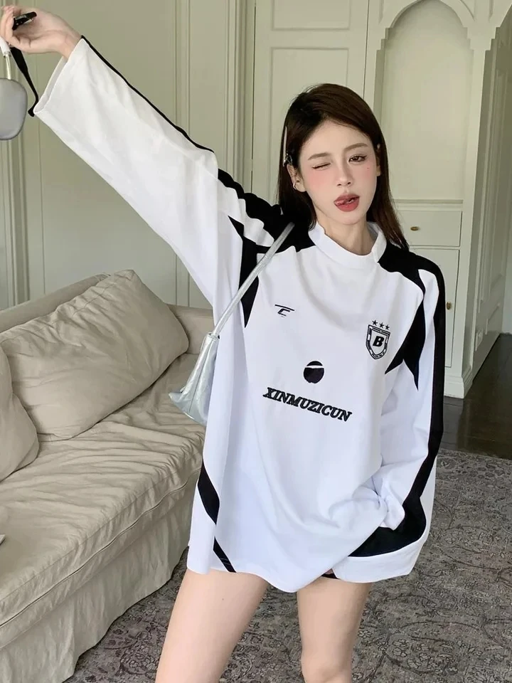 Футболка женская оверсайз с длинным рукавом