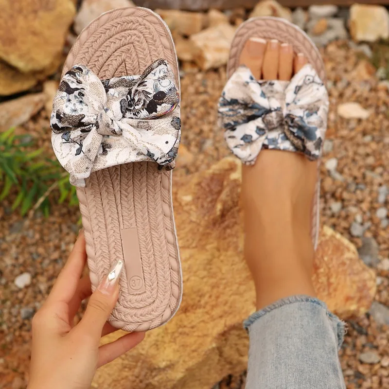 Новые женские тапочки высокого качества универсальные летние модные сандалии с