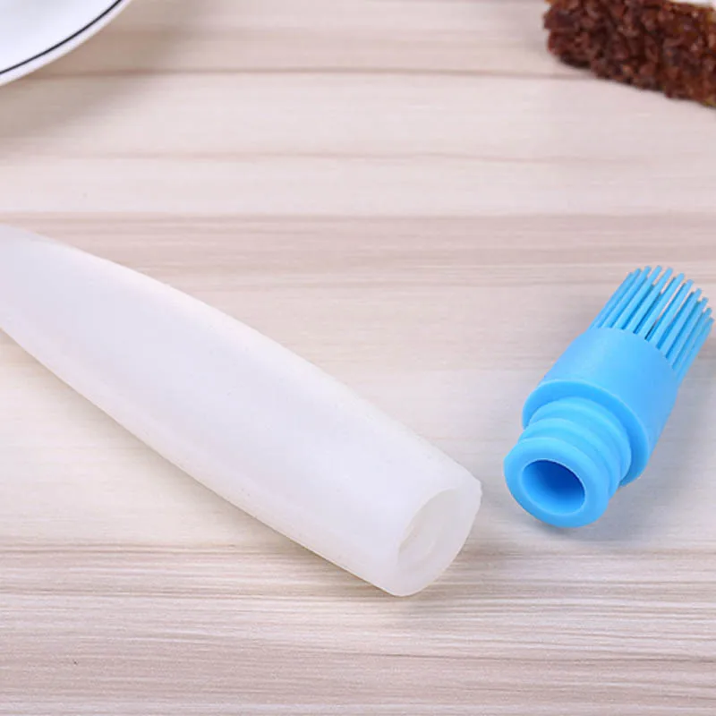 

1Pc BBQ Oil Brush Silicone Spice Tool Basting Butter Baking Liquid Cake Bread Pastry Brush Portable Heat Resistance Kitchen Tool