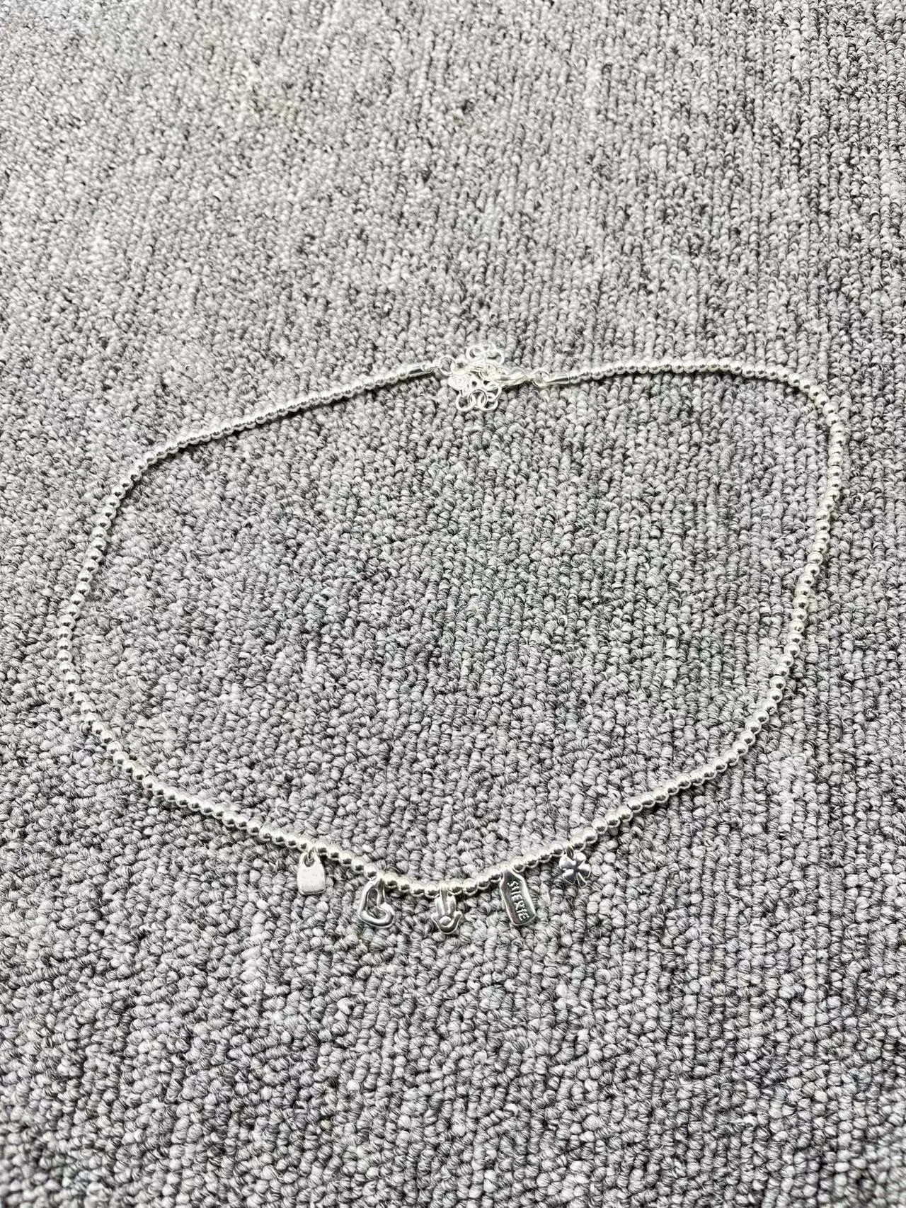 

Hot European and American high-quality fashion electroplating 925 Silver Color exquisite simple pendant necklace jewelry gifts