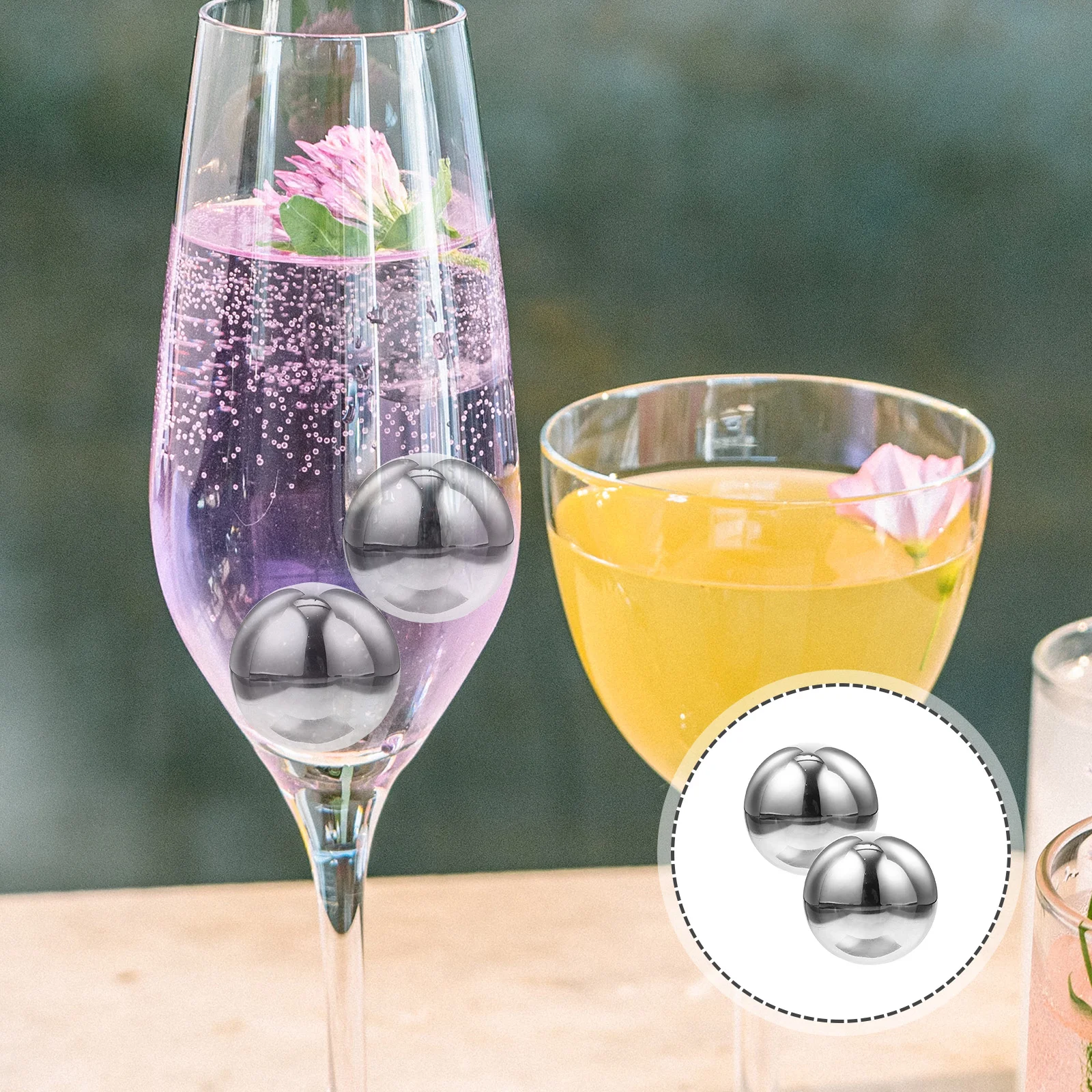 

2pcs Wear-resistant Rocks Convenient Stones Reusable Whiskey Stones