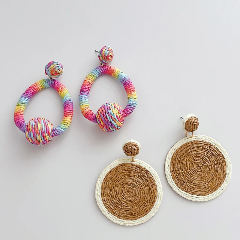 

Minar Hyperbole Handmade Rainbow Raffia Rattan Weave Round Earrings for Women Boho Holiday Jewelry Geometric Dangle Drop Earring