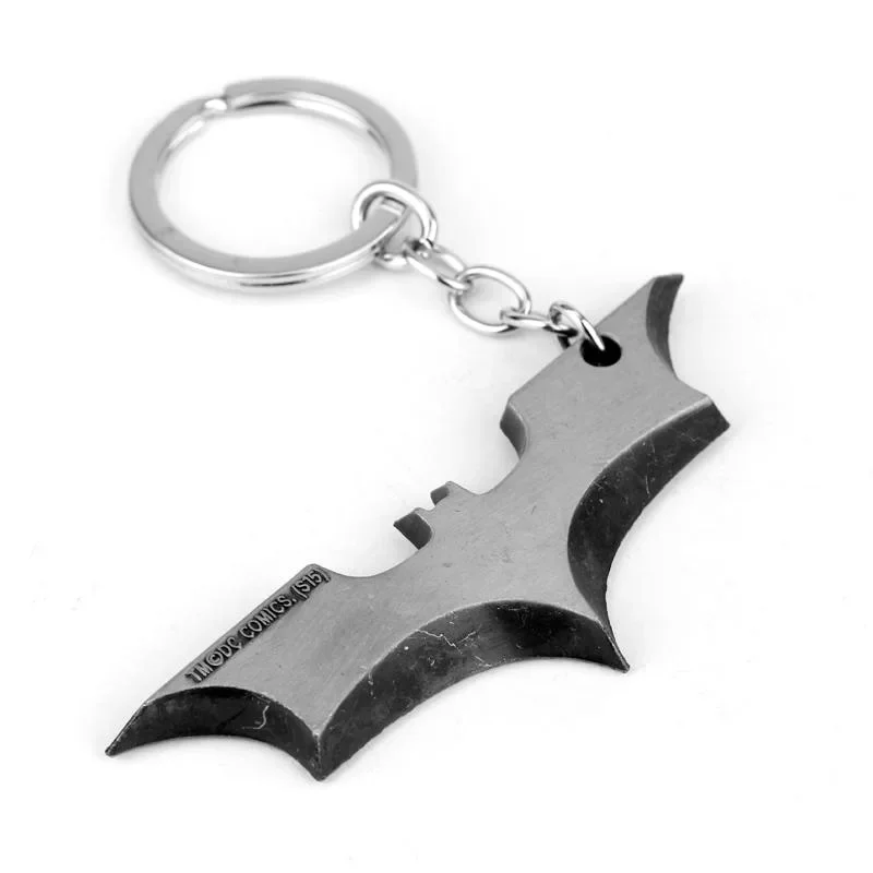 

Металлический брелок Batarang HEROCROSS