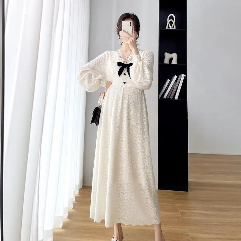 

Длинное платье для беременных женщин весна-осень 2022 новые кружевные платья для беременных с V-образным вырезом Милая приталенная Одежда для беременных с высокой талией