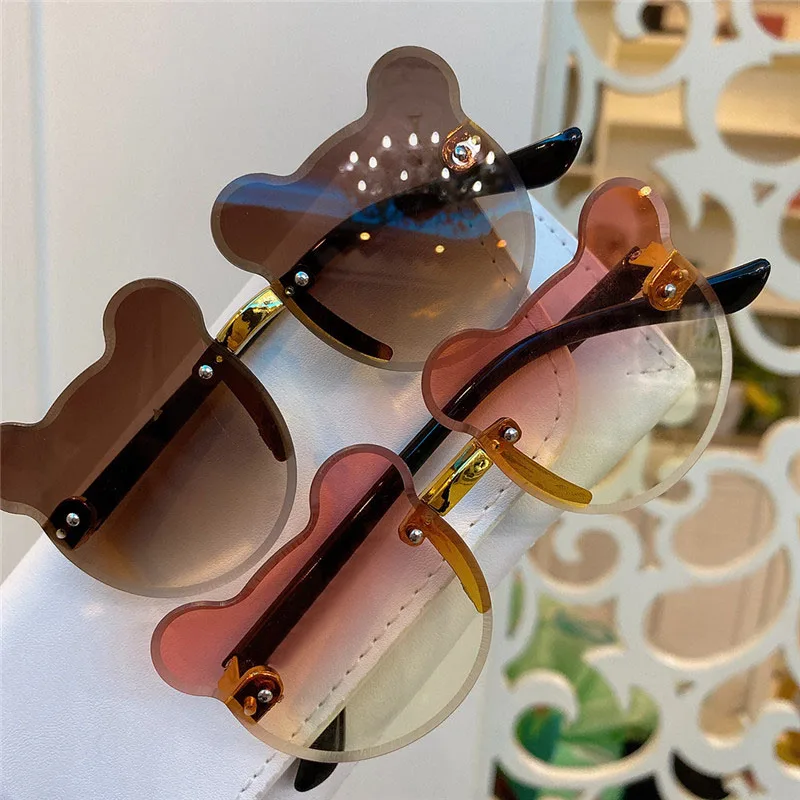 

Kids Bear Shape Sunglasses Children Glasses Trendy Girls Cartoon Cute Eyeglasses Shades Driver Anti Glare Boys Sunglasses